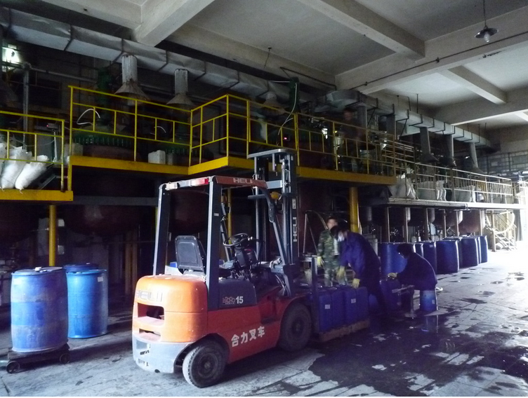 聚丙烯酰胺原料-單體 上料車(chē)間 聚丙烯酰胺原料-單體 上料車(chē)間